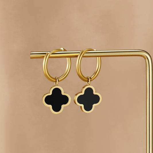 Pendientes de Aro Trébol Negro