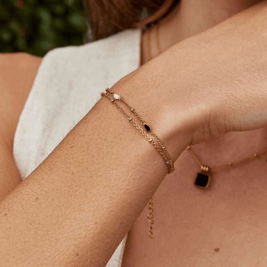 Pulsera de Piedras en Capas Negra y Blanca