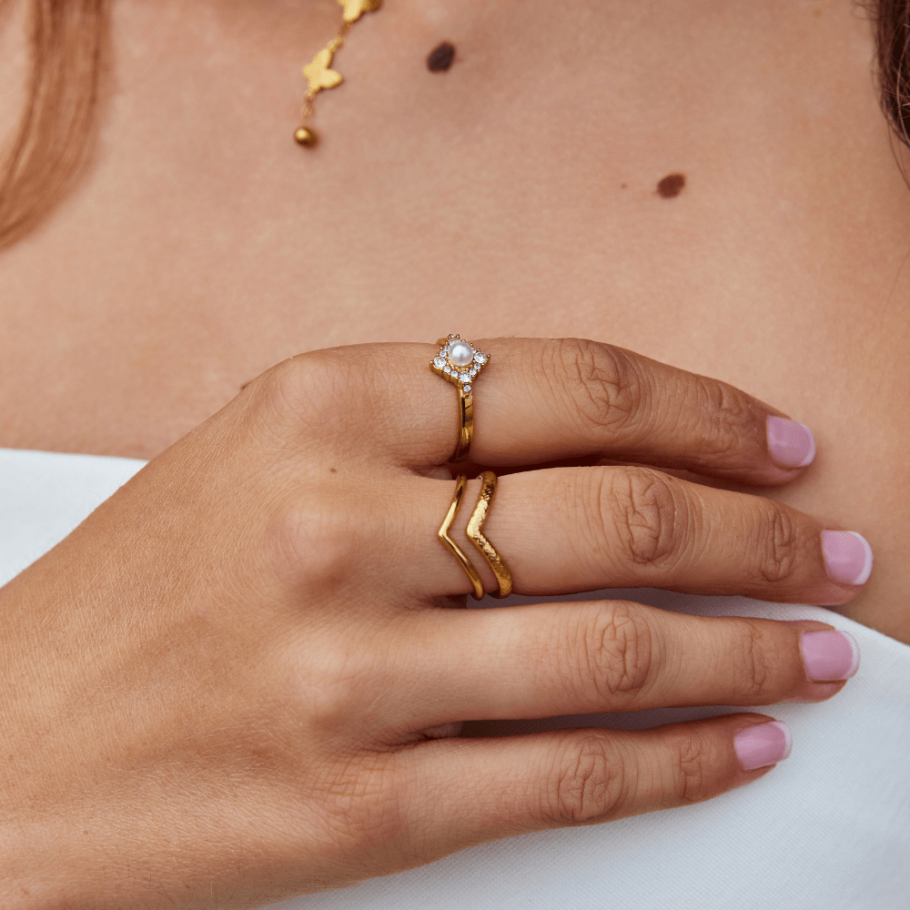 Anillo Eterno de Perla y Cristal